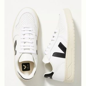 Vejas v-10 white with black